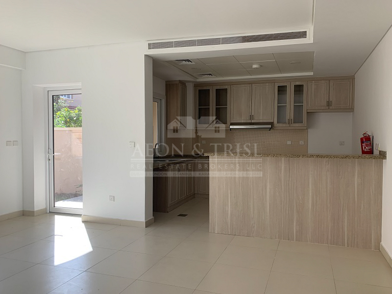 Brand New 3 Bed + Maid Apartment for Rent - Luxury Living | Vacant-pic_2