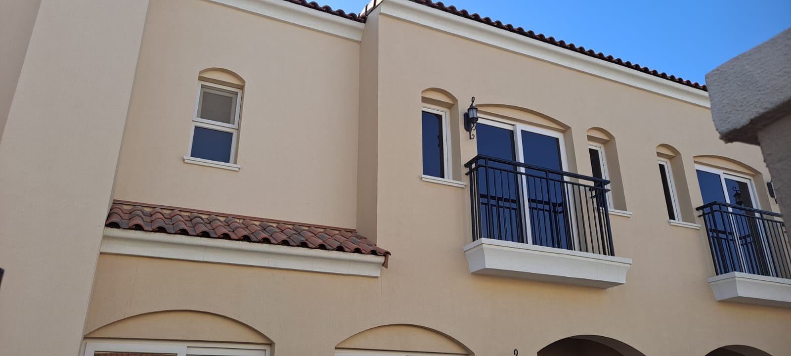3 Bedroom Townhouse | Middle Unit | Brand New